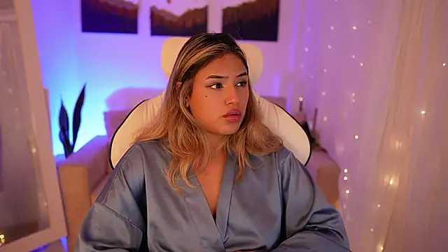 SaraParisi online show from 24, 12, 2024