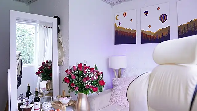 SaraParisi online show from 14, 2, 2025