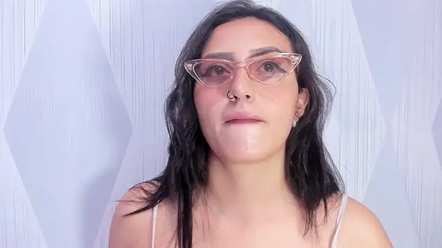 Lesly sexy4u online show from 7, 5, 2026