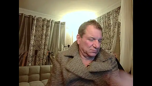 Snapshot of coryassman chatting on 2, 2, 2025 coryassman online show from 2, 2, 2025