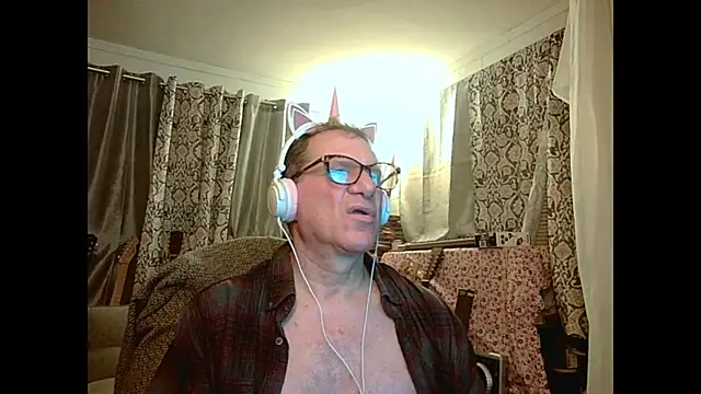 Snapshot of coryassman chatting on 5, 2, 2025 coryassman online show from 5, 2, 2025