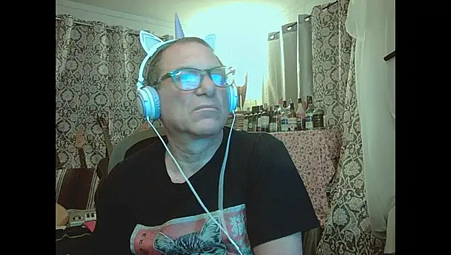 coryassman online show from 23, 6, 2026