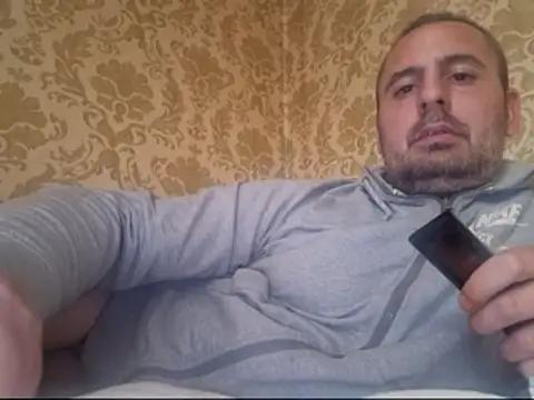Snapshot of Basszos88i chatting on 18, 10, 2025 Basszos88i online show from 18, 10, 2025