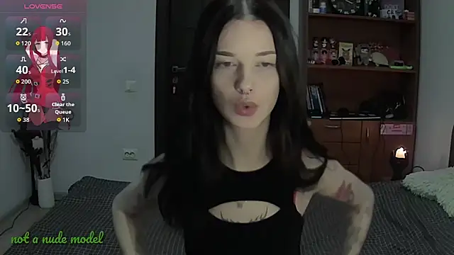 Miya Dream UKR online show from 17, 11, 2025