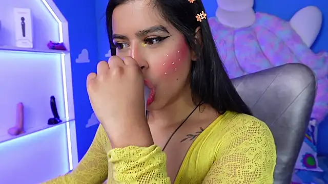 miss romyna online show from 24, 2, 2025