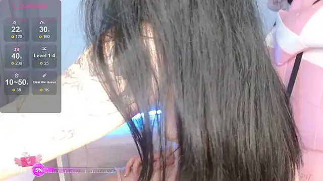 Snapshot of sexy_valentina1 chatting on 20, 9, 2025 sexy valentina1 online show from 20, 9, 2025