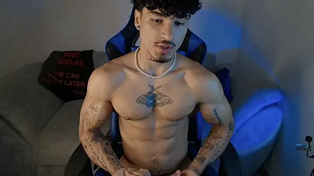 Snapshot of Thomas_Fit1 chatting on 16, 7, 2026 Thomas Fit1 online show from 16, 7, 2026