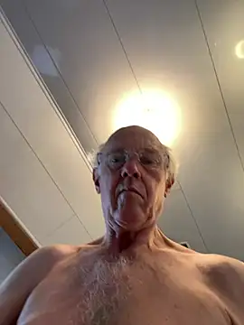 Snapshot of martxxxxx chatting on 31, 7, 2026 martxxxxx online show from 31, 7, 2026