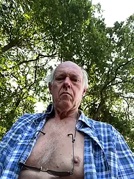 Snapshot of martxxxxx chatting on 2, 8, 2026 martxxxxx online show from 2, 8, 2026