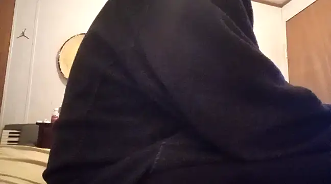 Xoc8  online show from 7, 3, 2025