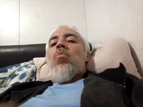 Xoc8  online show from 23, 9, 2025