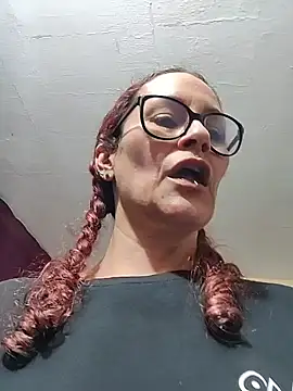 Snapshot of SelenaHouston chatting on 11, 2, 2026 SelenaHouston online show from 11, 2, 2026