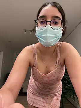 jAsMinE678 online show from 9, 1, 2025