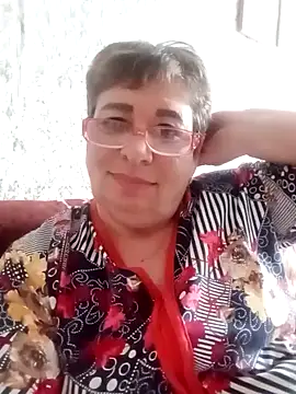 Snapshot of Lee_Nell chatting on 4, 2, 2025 Lee Nell online show from 4, 2, 2025