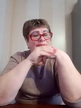 Snapshot of Lee_Nell chatting on 5, 3, 2025 Lee Nell online show from 5, 3, 2025