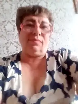 Snapshot of Lee_Nell chatting on 5, 3, 2025 Lee Nell online show from 5, 3, 2025