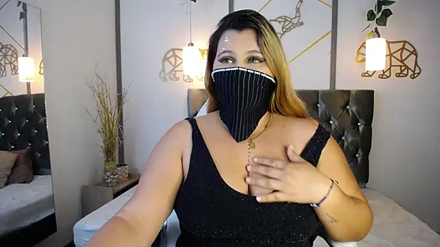 SalmaZaman online show from 19, 1, 2025