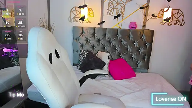 SalmaZaman online show from 20, 10, 2025