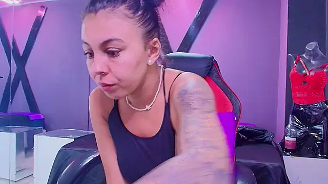 Juliet Nasty online show from 11, 2, 2025