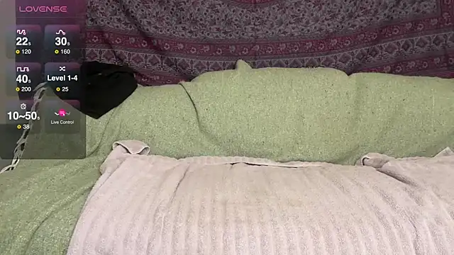 GlitterKitty108 online show from 25, 2, 2026