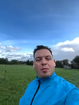 Snapshot of Jose_HotLatino chatting on 22, 10, 2025 Jose HotLatino online show from 22, 10, 2025