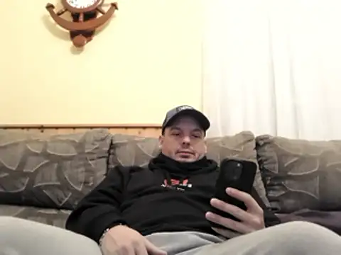 Jose HotLatino online show from 17, 1, 2026