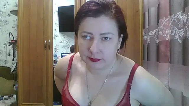 Snapshot of SophieNightAh chatting on 10, 12, 2024 SophieNightAh online show from 10, 12, 2024