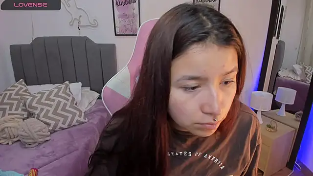 Amy joones online show from 17, 3, 2026