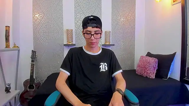 Nikolay Gregori online show from 18, 2, 2025