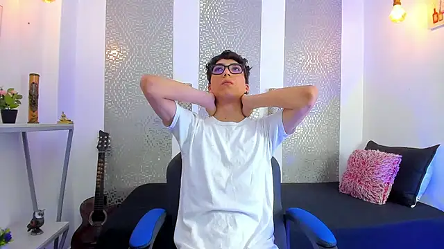 Nikolay Gregori online show from 4, 3, 2025