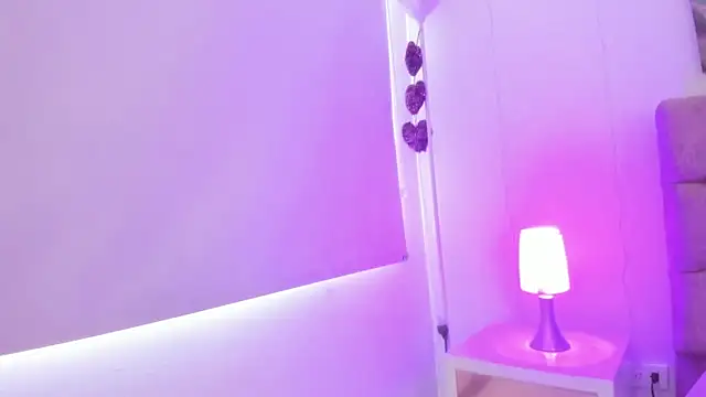 Snapshot of Julianaa_Castro_ chatting on 21, 1, 2025 Julianaa Castro online show from 21, 1, 2025