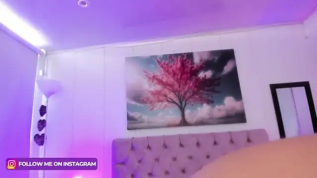 Snapshot of Julianaa_Castro_ chatting on 21, 1, 2025 Julianaa Castro online show from 21, 1, 2025