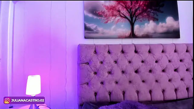 Snapshot of Julianaa_Castro_ chatting on 25, 2, 2025 Julianaa Castro online show from 25, 2, 2025