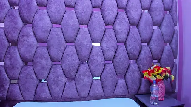 AlaSmith online show from 4, 10, 2025