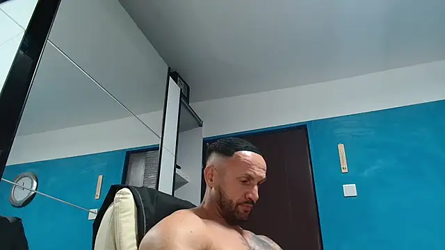 Magnificmuscles89 online show from 6, 10, 2025