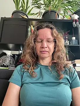 AnnikaRose online show from 25, 2, 2026