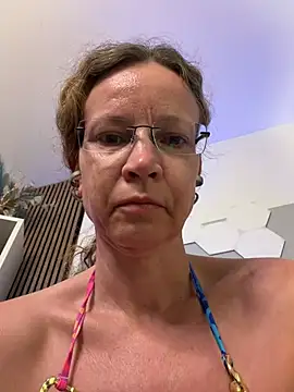 AnnikaRose online show from 19, 7, 2026