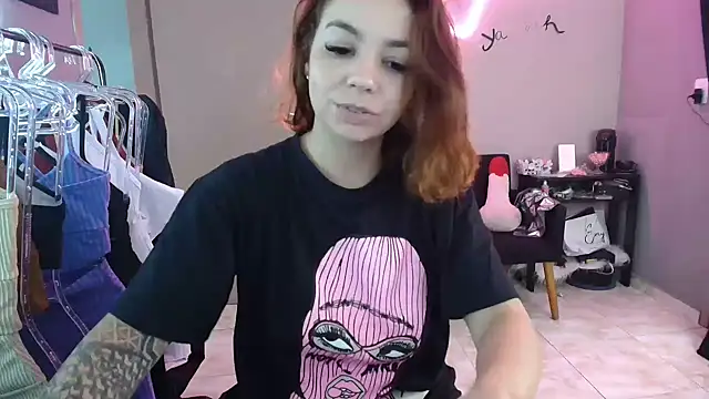 HotRuiva online show from 30, 12, 2024