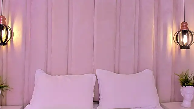 bonniekim  online show from 26, 2, 2025