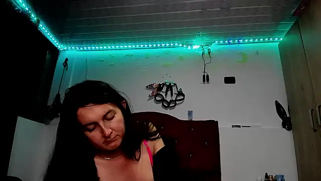 Snapshot of Sweet-Suck69 chatting on 30, 12, 2024 Sweet-Suck69 online show from 30, 12, 2024