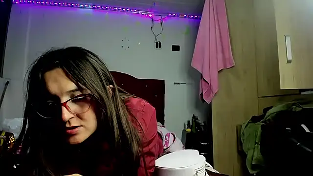 Snapshot of Sweet-Suck69 chatting on 23, 3, 2025 Sweet-Suck69 online show from 23, 3, 2025