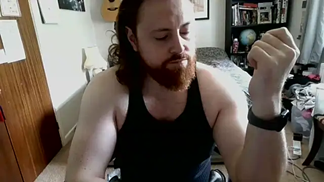 Snapshot of Hairy_Guy30 chatting on 14, 7, 2026 Hairy Guy30 online show from 14, 7, 2026