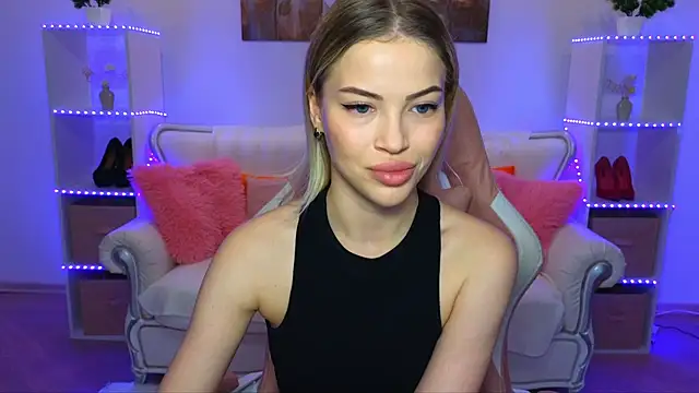 EmmyMills online show from 9, 11, 2025