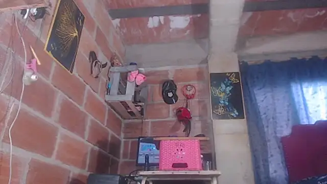 Snapshot of assbignatha chatting on 7, 11, 2025 assbignatha online show from 7, 11, 2025