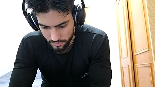 Snapshot of Jackyrose chatting on 14, 12, 2024 Jackyrose online show from 14, 12, 2024