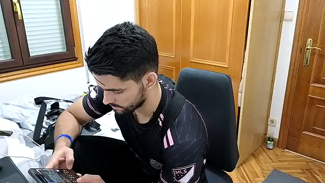 Snapshot of Jackyrose chatting on 28, 1, 2025 Jackyrose online show from 28, 1, 2025