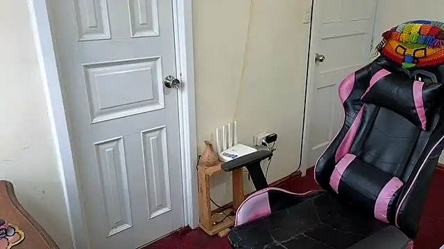 Snapshot of Jackyrose chatting on 29, 11, 2025 Jackyrose online show from 29, 11, 2025