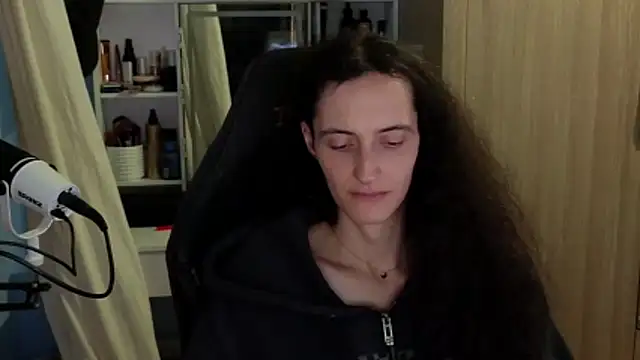 MemiKouki online show from 12, 2, 2026