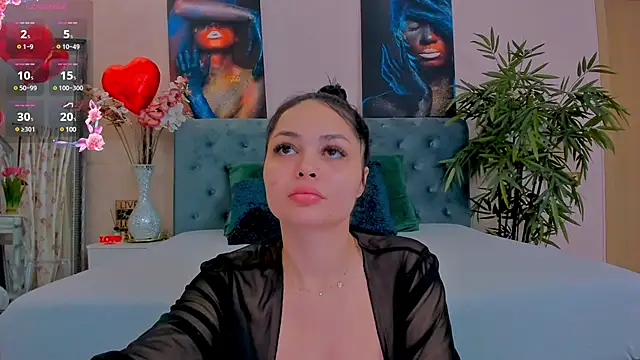 Snapshot of MichelleReys chatting on 20, 2, 2025 MichelleReys online show from 20, 2, 2025