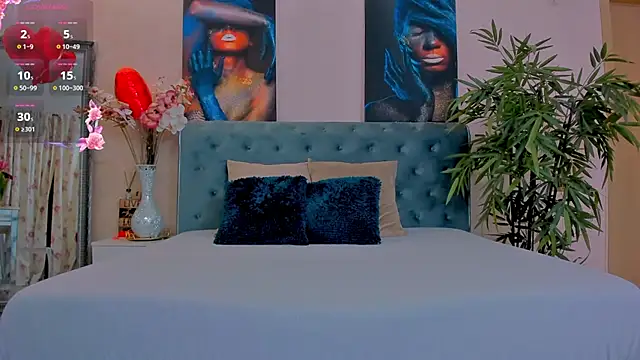 Snapshot of MichelleReys chatting on 21, 3, 2025 MichelleReys online show from 21, 3, 2025